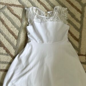 Us Angels White Lace-Yoke Cap Sleeve Party Dress